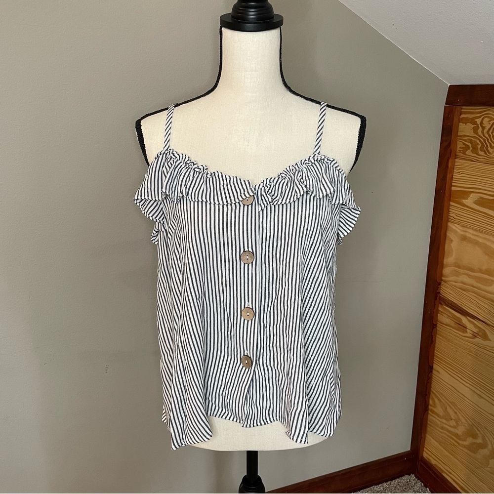 Universal Thread Grey & White Striped Spaghetti Strap Ruffle Tank Top Medium